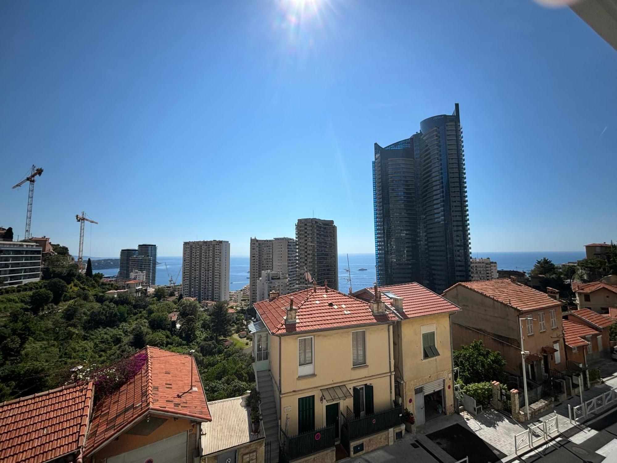Luxurious Flat At 5 Min By Walk To Monaco, Free Parking And Sea View Apartment Beausoleil Bagian luar foto